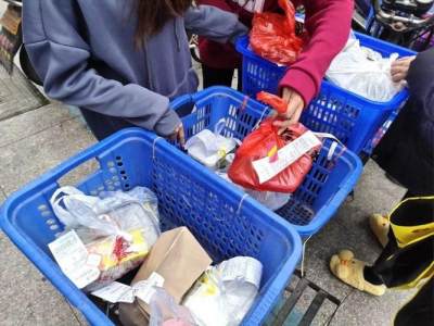 在校园做外卖平台怎么样？如何选择一个优秀的校园外卖系统？