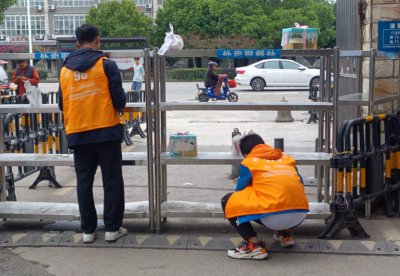 外卖校园跑腿市场的现状适合大学生创业吗？