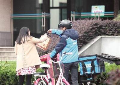 校园市场点外卖都有那种选择？